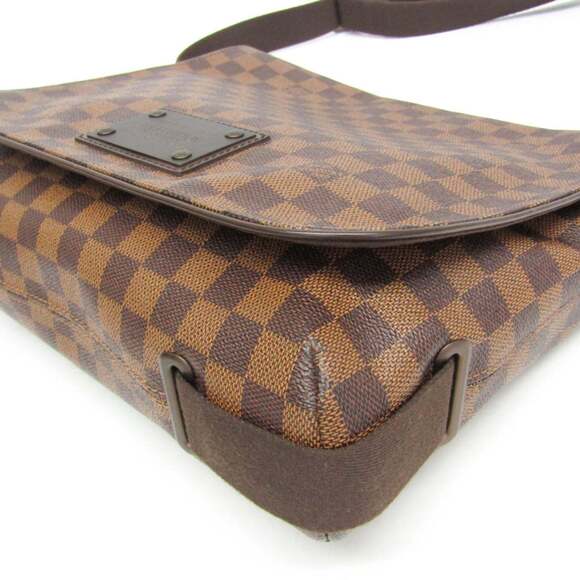 LOUIS VUITTON Authentic Brown Damier Shoulder Bag - Picture 5 of 11